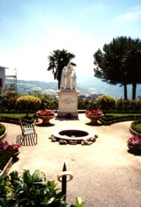 16 statue of maria in garden